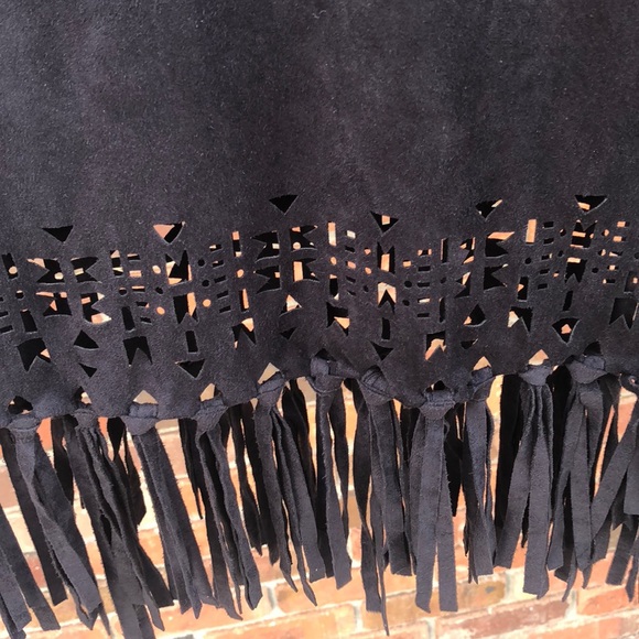 Velvety Cutout Top - Picture 3 of 3